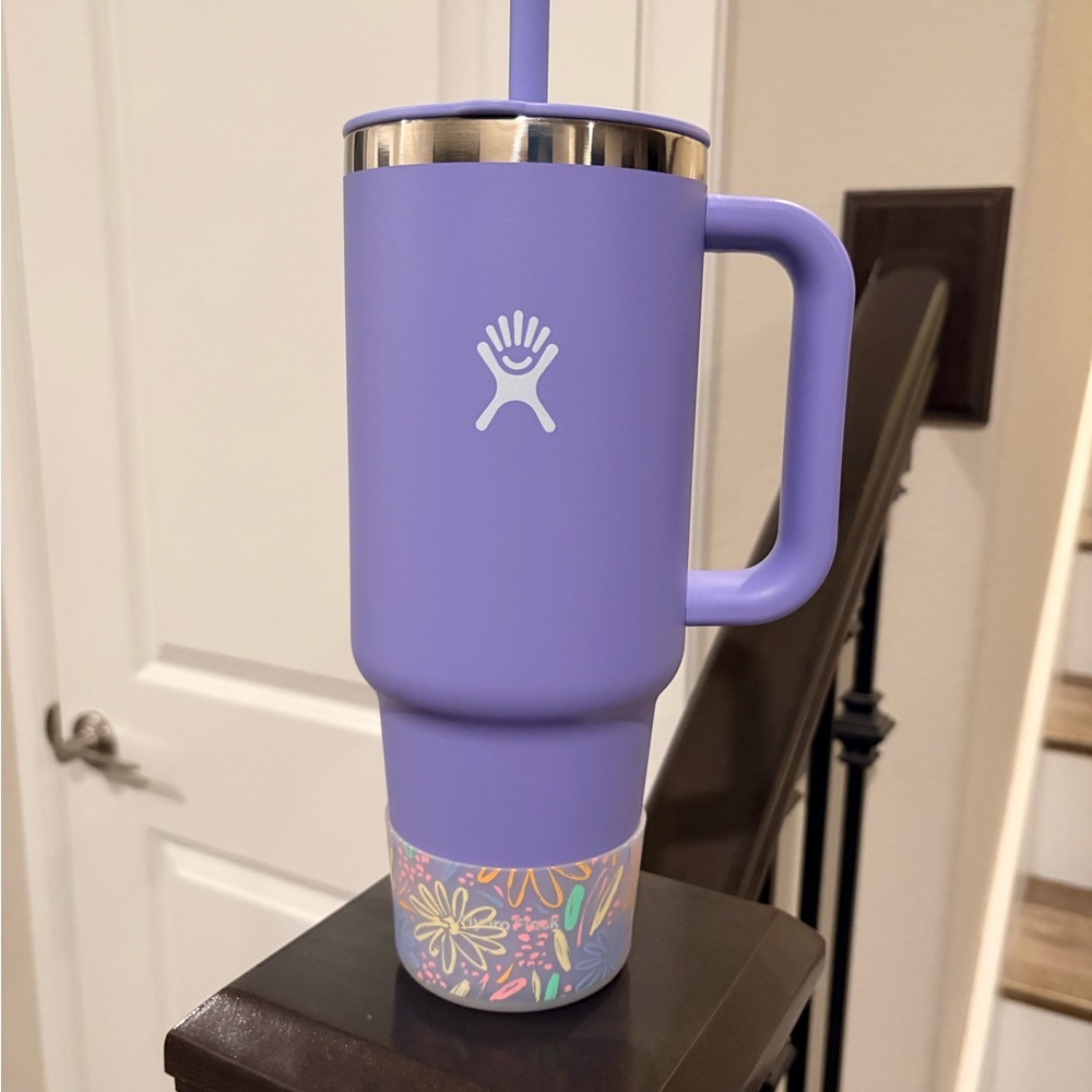 Hydro Flask Pink Travel Tumbler with Handle
